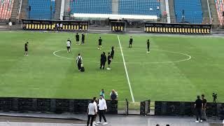 الدوري يابيراميدزجمهور بيراميدز يستقبل لاعبيه قبل بداية المباراة امام الزمالك