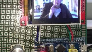 STMDUINO STM32F103Blue pill play video  TFT LCD ILI9341