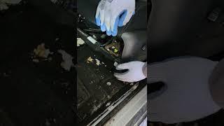 Nissan Rouge how to remove driver seat