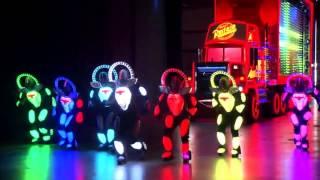 Disneyland Resort - The Paint The Night Parade - Cars Crew Full Choreography Loop