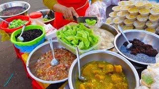 Many Choices for You Under $1 Khmer Desserts Served By Siem Reap Vendors  Cambodian Street Food