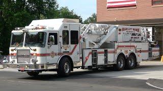 Briarcliff Manor FD Engine 93 & Tower Ladder 40 Responding