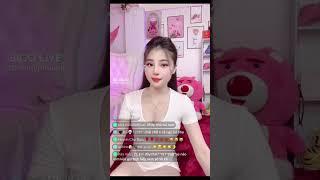 The beautiful Vietnamese girls streaming live on bigo￼ are so beautiful like white beauty models