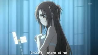 Sword Art Online - Asuna is confused and getting undressed