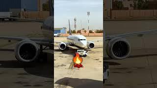 Pilot Forgets to Retract Landing Gear After Take Off