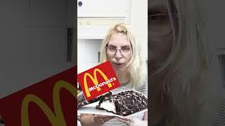 McDonalds COOKIES & CRÈME Review