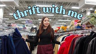 come thrift with me for summer  try on thrift haul