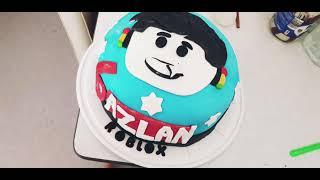 Roblox fondant cake for kids Birthday