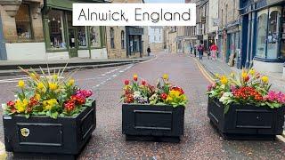 Alnwick England  Walking Tour of A small English Town  Dreamy Destinations UK