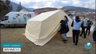 Deprem Bölgesinde Çadır Dağıtımları