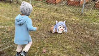 Pekora rabbit screaming over a kid  Animal hololive