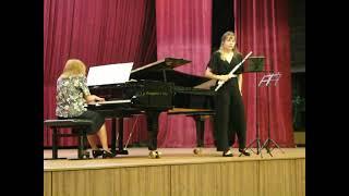 Sofia-Nicole Velinova Sonate for flute and piano Fr. Poulenc