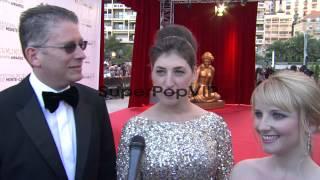 INTERVIEW Mayim Bialik and Melissa Rauch on attending th...