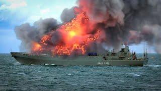  Атаковано РОСІЙСЬКИЙ розвідувальний корабель Іван Хурс закрили Кримський міст  Термінові новини