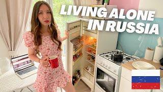 MODERN RUSSIAN GIRL renovates SOVIET FLAT 