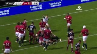 Amazing try saving tackle by Toby Faletau