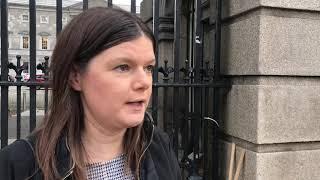 Childrens Minister meets childcare providers outside the Dáil