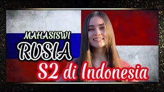 POLINA MAHASISWI CANTIK RUSIA  KULIAH DI INDONESIA 
