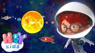 Là haut dans l’espace  🪐  Chanson sur le système solaire pour Enfants  HeyKids en Français