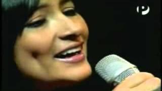 MAGALY SOLIER OJOS AZULES  SONIDOS DEL MUNDO JORGE DREXLER.avi