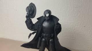 Customizing Live - Spider-Man Noir removeable Hat Marvel Legends