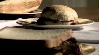 Museo del Sandwich. Clip de la tercera parte de Cofralandes de Raúl Ruiz.