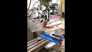 Introduction to the Bridgeport Milling Machine