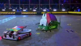 Chomp vs. Disk O Inferno - FULL BATTLE - BattleBots