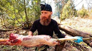 3-Day Solo Survival 5 Gallon Bucket Challenge  Eating SPIT ROAST GREASE PIG