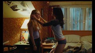 Jennifers Body- lesbian kiss scene