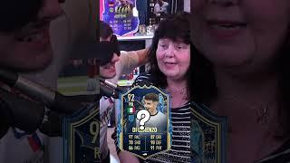 MOTHER AARONS OPENS 500K PACK