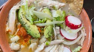 Cómo Preparar Un Rico Pozole Blanco Con Pollo Facil y Sabroso