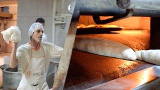 Crazy baker sells 10000 bread a day Delicious Turkish street food bread recipe