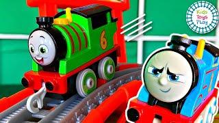 Classic Thomas Push Along VS All Engines Go Whos Faster?