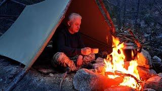 Solo Bushcraft Camp  Easy & Delicious Camping Recipes  Wood Stove - Canvas Tent