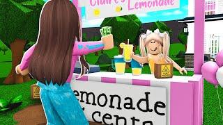 Kid Sold POISONED Drinks At Lemonade Stand.. Roblox Bloxburg