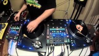 DJ Vekked - Bust That Ahh Freestyle Scratching