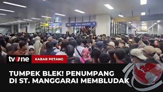 Stasiun Manggarai Padat Horor Warga Ingin ke Monas Saksikan HUT Ke-79 TNI  Kabar Petang tvOne