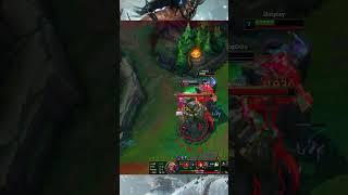 Tryndamere Outplay - League Of Legends #shorts #leagueoflegends