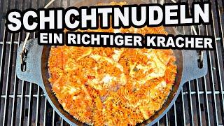 Schichtnudeln ein richtiger DUTCH OVEN Kracher  The BBQ BEAR