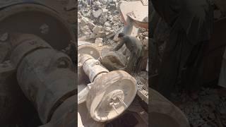 Huge Rock Operations#stonecrusher#rockcrusher#jawcrusher#asmrsounds#asmr#satisfying