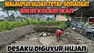 MESKIPUN HUJAN TETAP BEKERJA‼️SUASANA SAAT TURUN HUJAN DI DESA