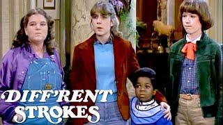 Diffrent Strokes  Kimberly Declares War On Willis  Classic TV Rewind