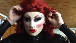 Rubberdoll Lisa´s Red Curly Cosplay Wig