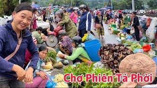 Độc Đáo Chợ Phiên Vùng Cao  Phiên chợ bán toàn đồ lạ đặc sản núi rừng Đời Sống Dân Bản