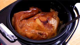 在家用电饭煲做焖鸡，和窑鸡王的蒸鸡一样好吃，鲜嫩多汁又软烂