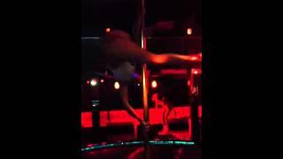 Maria Jade Spinning Pole Trick