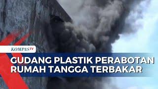 Kebakaran Gudang Plastik Perabotan Rumah Tangga di Balikpapan Api Sulit Dipadamkan