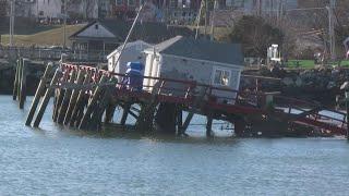 Midcoast Mainers clean up prepare for another dangerous storm