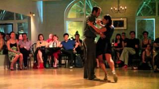 Pablo Rodriguez et Mariana Dragone Tigre viejo tango.